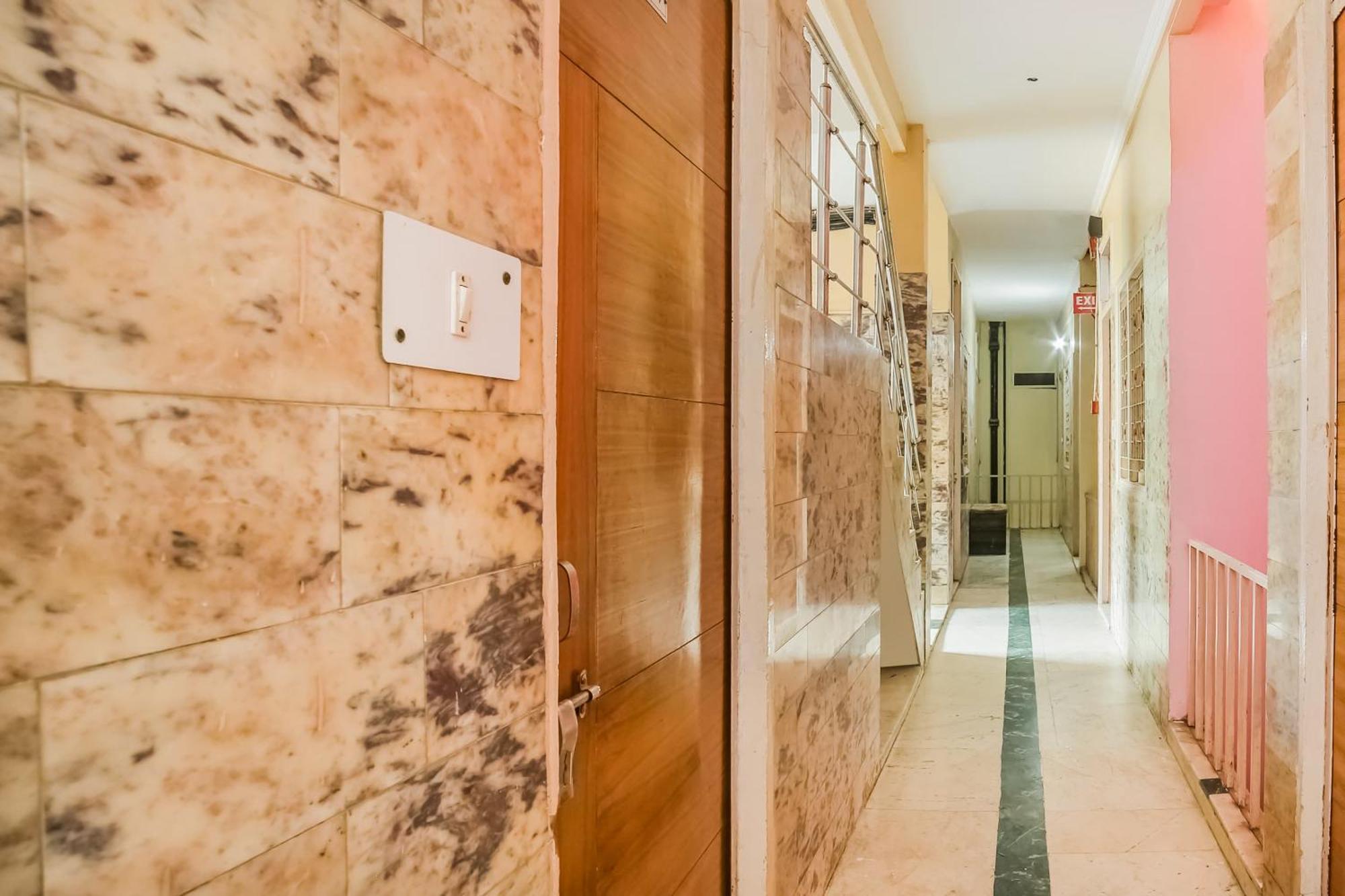 Hotel Silver Palace New Delhi Extérieur photo