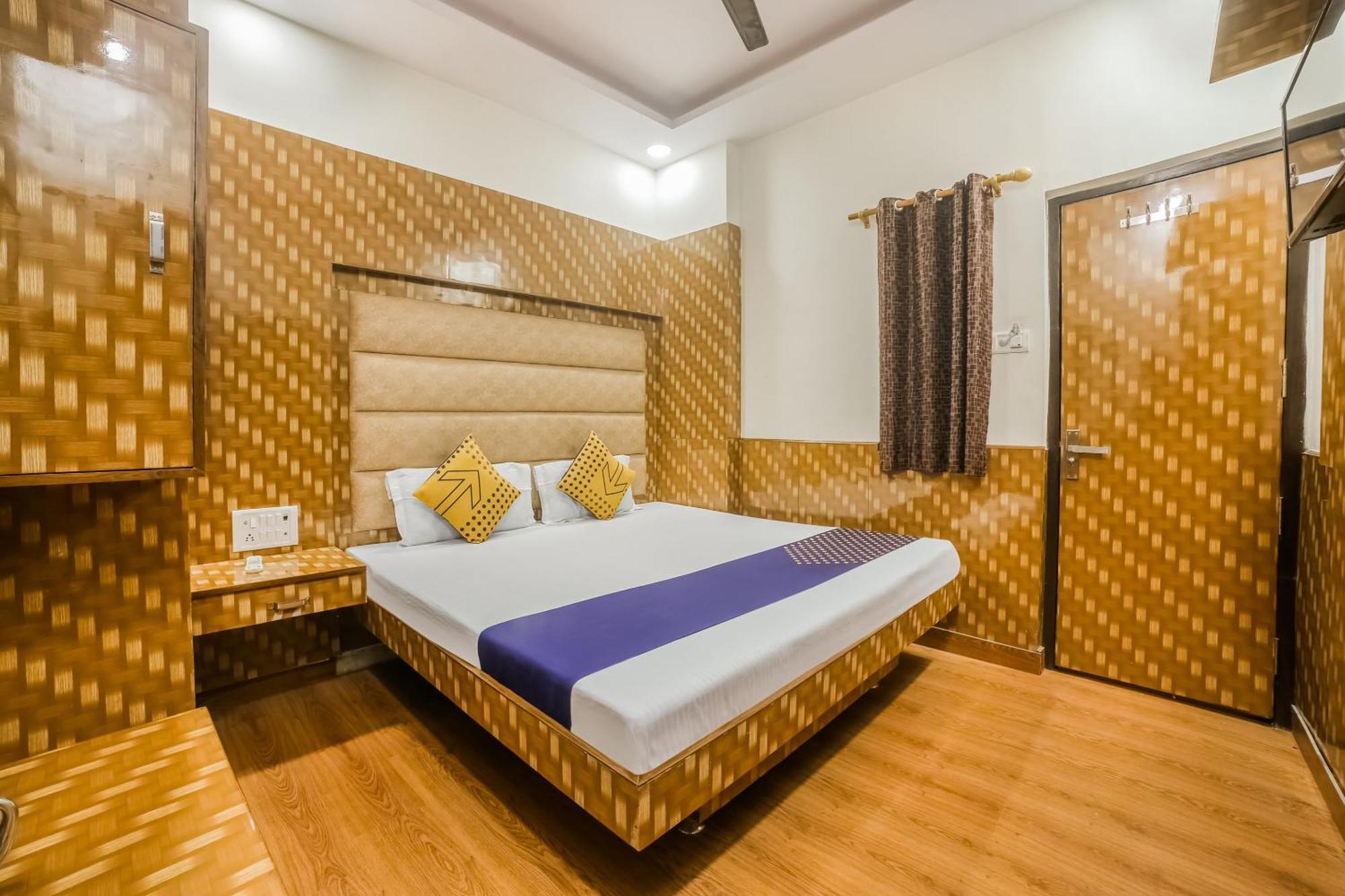 Hotel Silver Palace New Delhi Extérieur photo